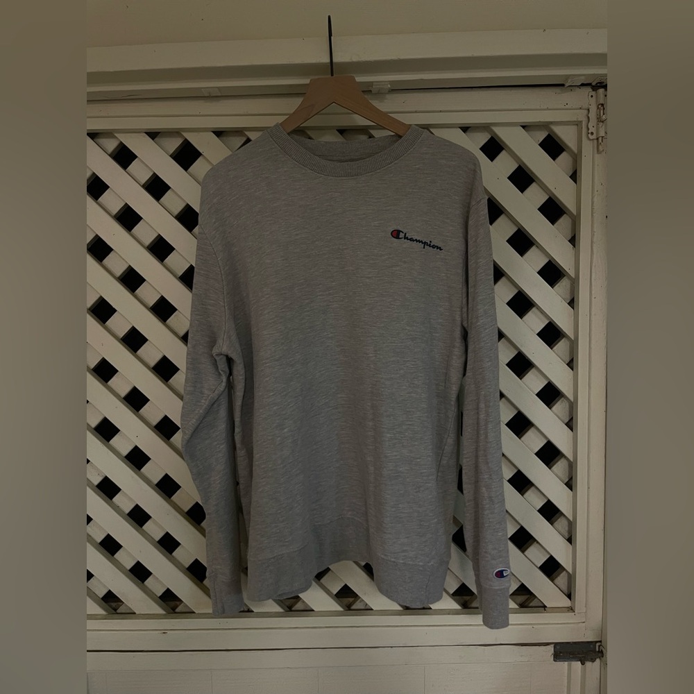 Champion Men's Heather Gray Crewneck Sweatshirt